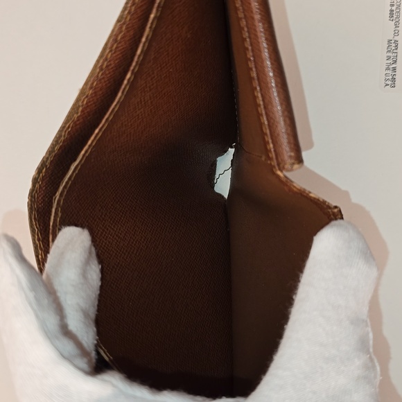 LV MONO BIFOLD WALLET (EDGE WEAR) - Picture 5 of 15